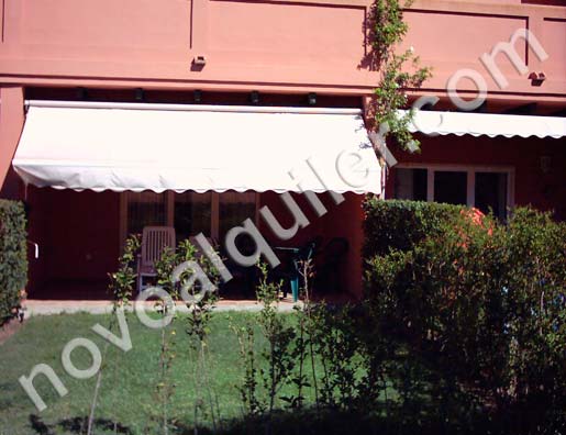 CHALET en Urbanizacion Hoyo 4, playa Novo Sancti Petri Anuncio similar